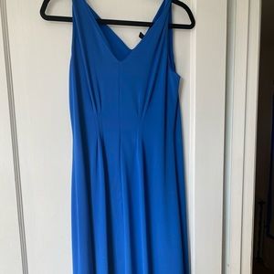 Anne Taylor blue dress perfect for spring
